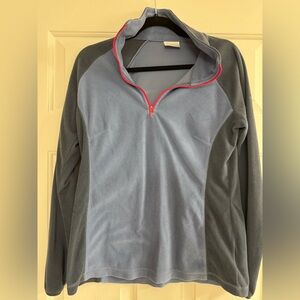 Women's Overlook Pass™ Half Zip. Size medium. Gently worn.